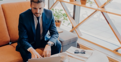 financier-finanace employee-suit
