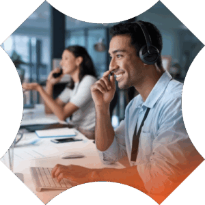 Call center worker using arnold™ Returns and Warranty
